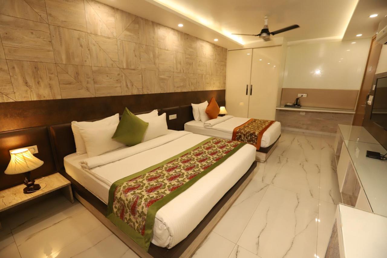Hotel Keshav Residency Near Medanta Pure Veg Ґурґаон Екстер'єр фото